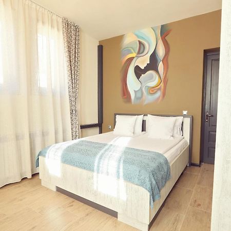 Dezire Guesthouse 바일레 우누 마이 외부 사진