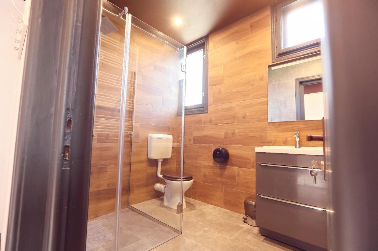 Dezire Guesthouse 바일레 우누 마이 외부 사진